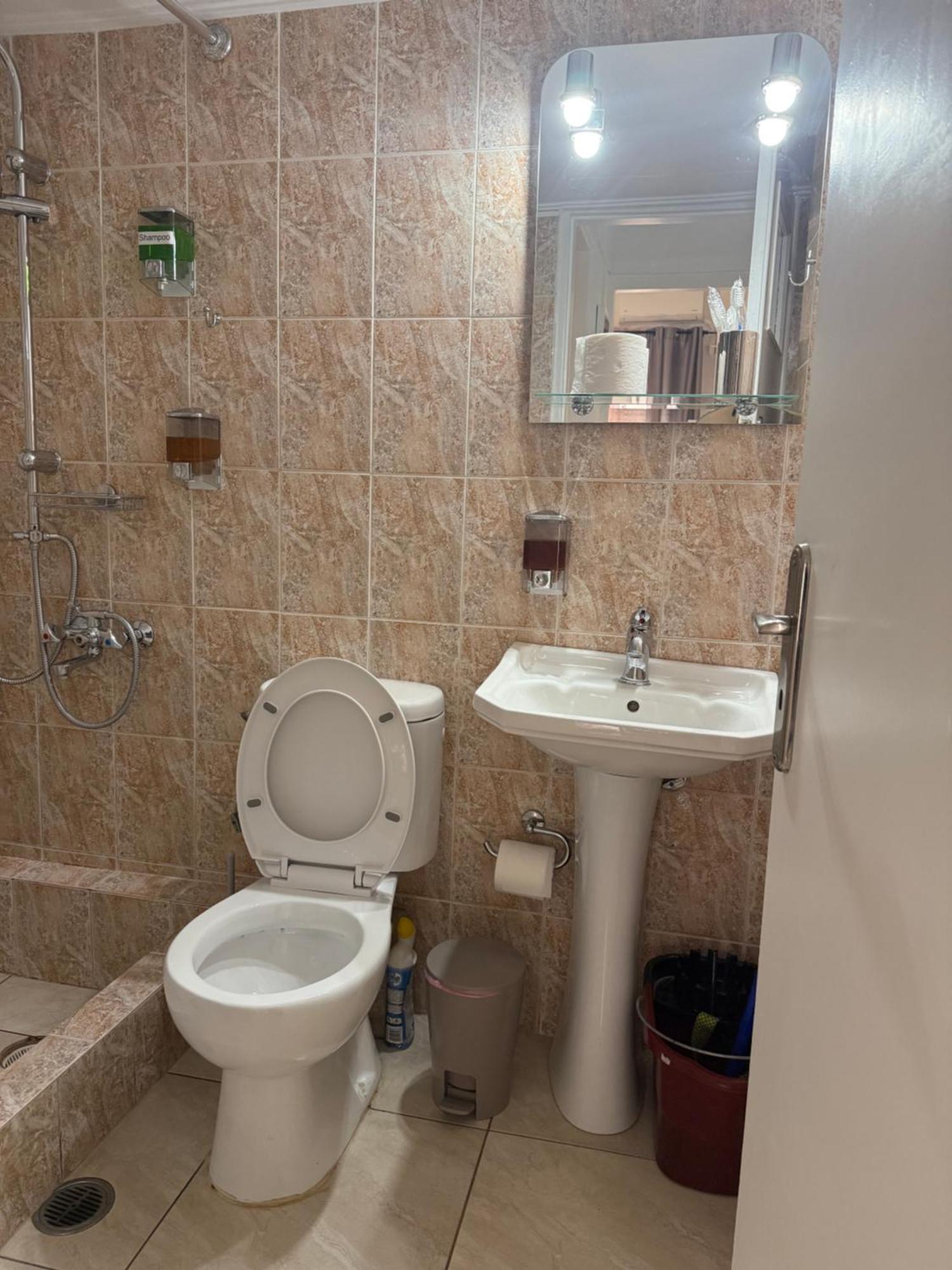 Pagrati Apartment Διαμέρισμα Παγκράτι Athens Luaran gambar